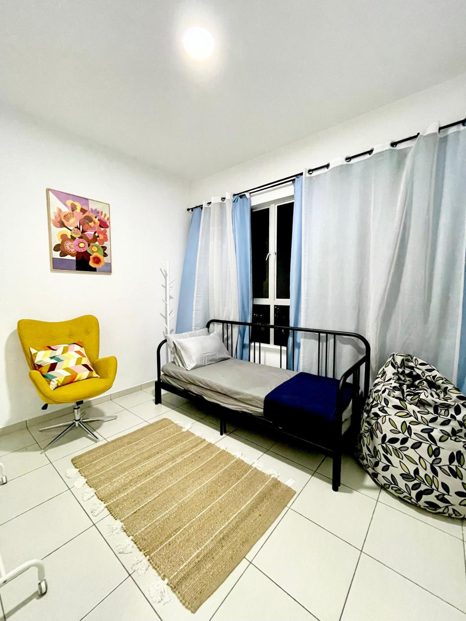 Cosmo Maison Damansara Damai Kültér fotó